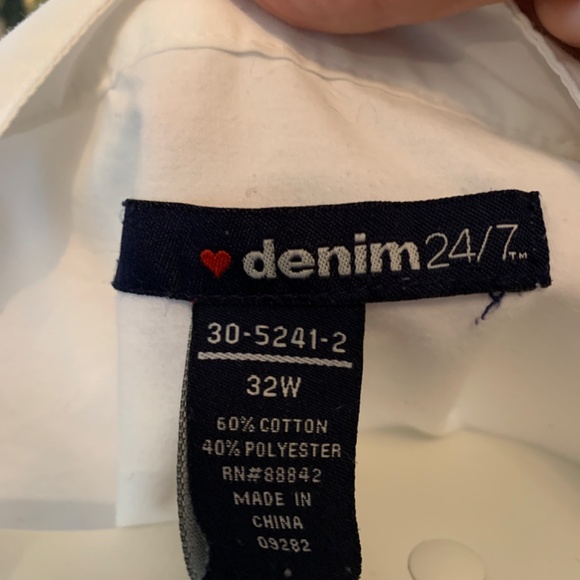 Denim 24/7 plus size balloon‎ sleeve top. Worn 1x - Picture 2 of 4